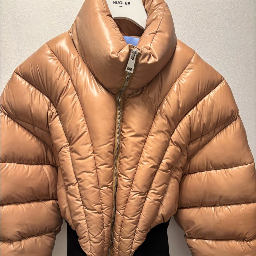 Authentic Mugler puffer never worn in size FR40.